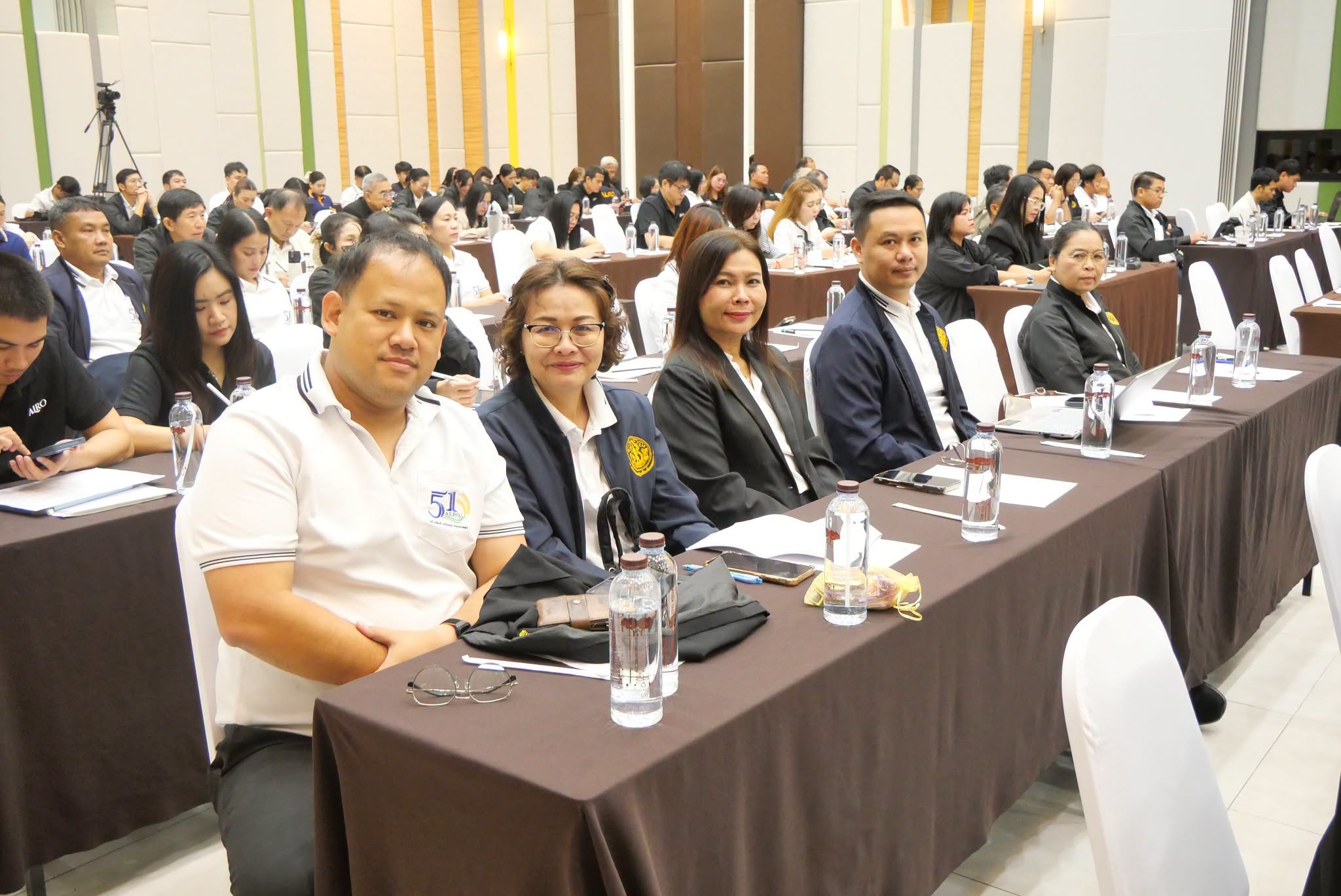title - รองเลขาธิการ ส.ป.ก. ปิดโครงการสัมมนาฯ เดินหน้ายกระดับงานจัดที่ดิน-กองทุนฯ มุ่งเป้าขับเคลื่อนการดำเนินงานปี 2570